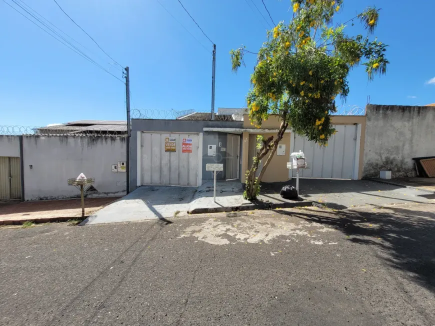 Foto 1 de Casa com 2 Quartos à venda, 66m² em Nova Uberlandia, Uberlândia