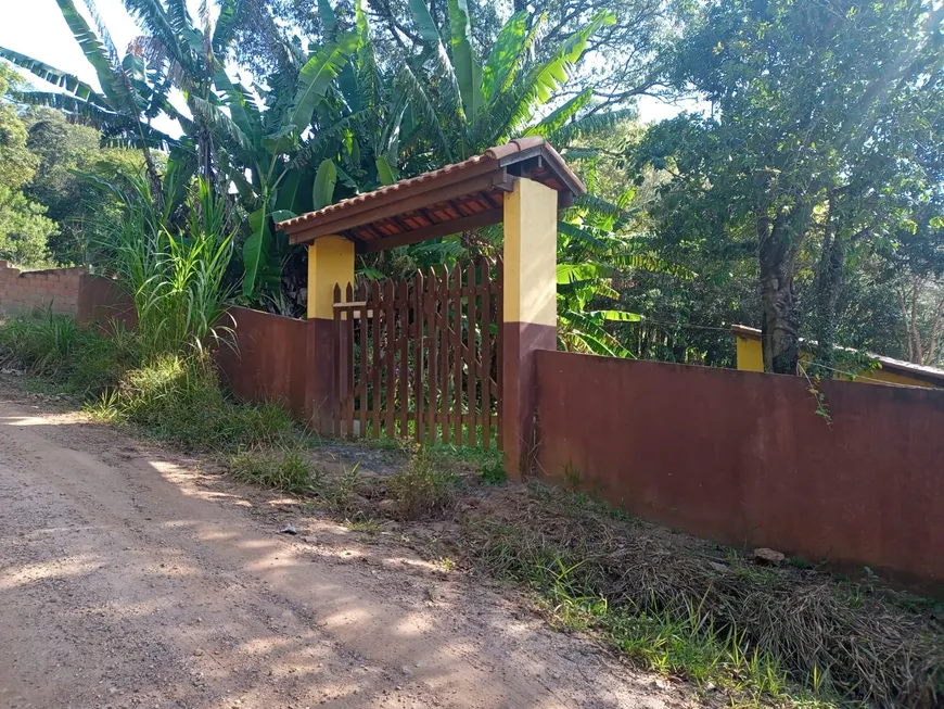 Foto 1 de Fazenda/Sítio com 2 Quartos à venda, 1000m² em Santo Antonio , Cambuí