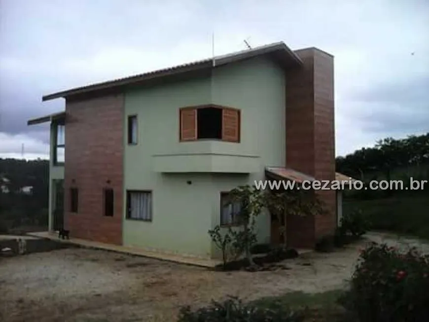 Foto 1 de Casa de Condomínio com 2 Quartos à venda, 300m² em Chácaras Catagua, Taubaté