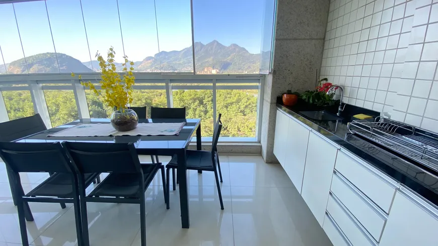 Foto 1 de Apartamento com 4 Quartos à venda, 163m² em Barra da Tijuca, Rio de Janeiro