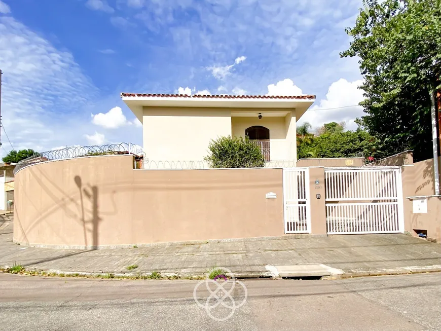 Foto 1 de Casa com 4 Quartos à venda, 247m² em Jardim Morumbi, Jundiaí