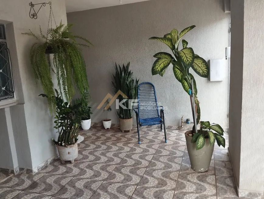 Foto 1 de Casa com 2 Quartos à venda, 107m² em Ipiranga, Ribeirão Preto