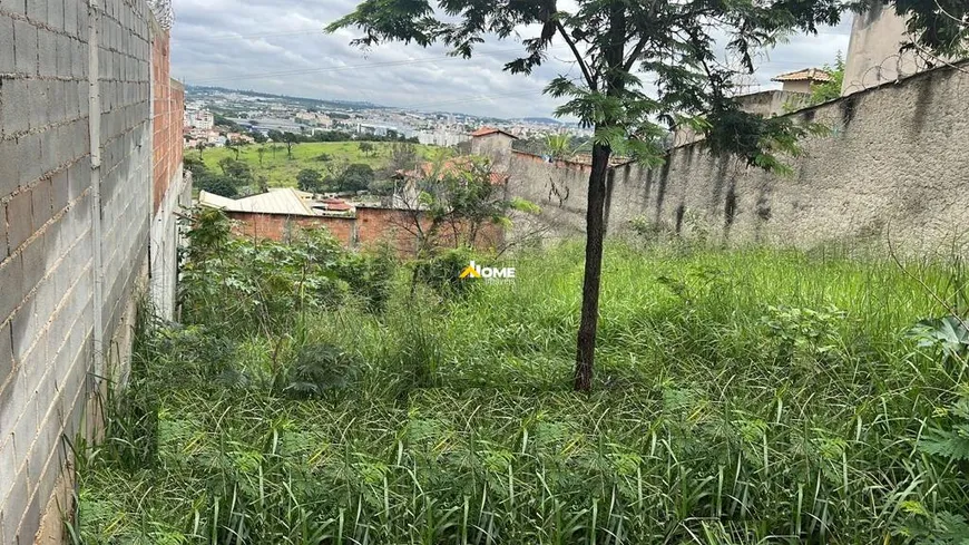 Foto 1 de Lote/Terreno à venda, 360m² em Arvoredo II, Contagem