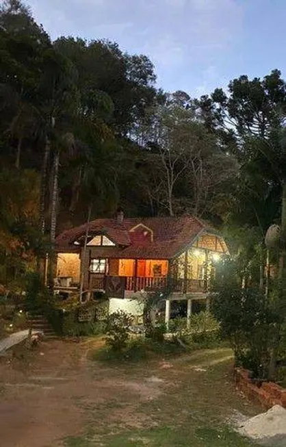 Foto 1 de Fazenda/Sítio com 2 Quartos à venda, 42000m² em Zona Rural, Santo Antônio do Pinhal