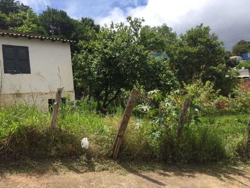 Foto 1 de Lote/Terreno à venda, 400m² em Vila Nova São Roque, São Roque