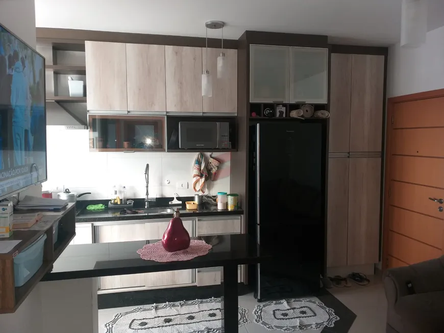 Foto 1 de Apartamento com 3 Quartos à venda, 55m² em Vargem Grande, Pinhais