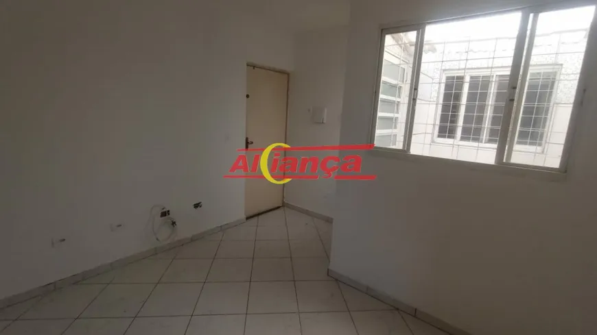 Foto 1 de Apartamento com 1 Quarto para alugar, 45m² em Gopouva, Guarulhos