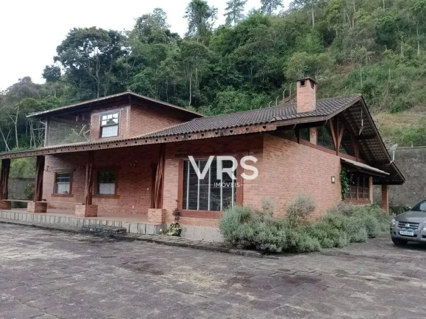 Foto 1 de Casa com 4 Quartos à venda, 350m² em Andradas, Teresópolis