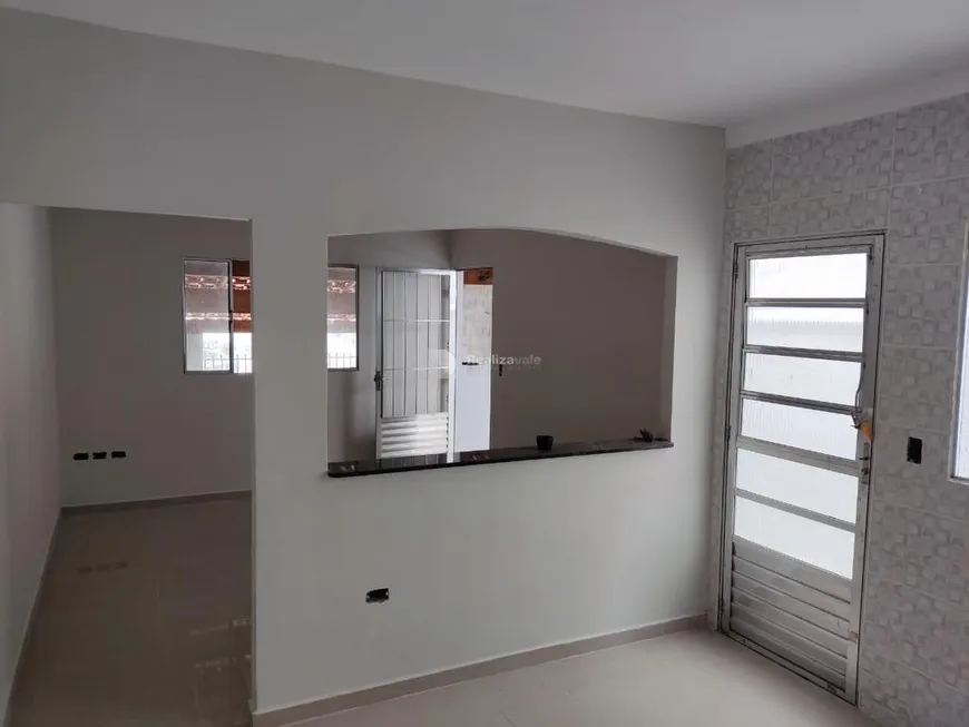 Foto 1 de Casa com 2 Quartos à venda, 84m² em Vila São Geraldo, São José dos Campos