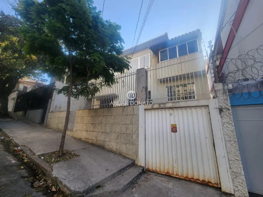 Foto 1 de Casa com 5 Quartos à venda, 269m² em São Pedro, Belo Horizonte