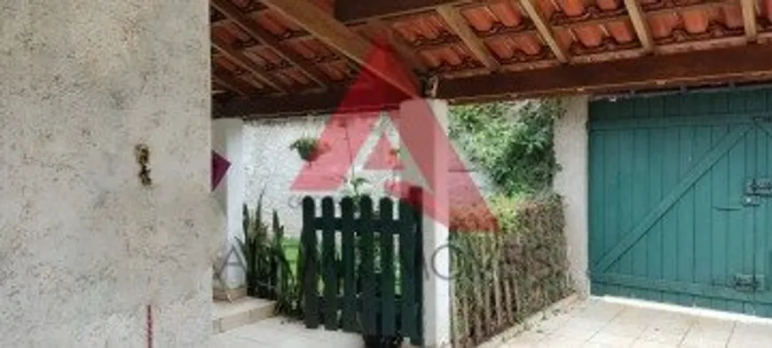 Foto 1 de Casa com 4 Quartos à venda, 340m² em Chácaras Santa Maria, Jacareí