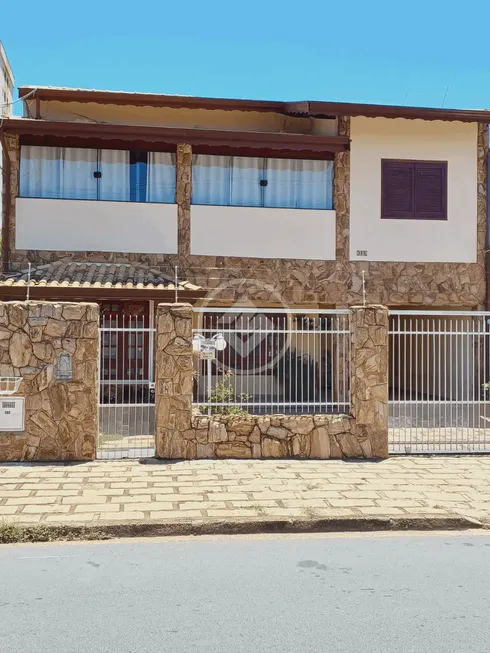 Foto 1 de Casa com 3 Quartos à venda, 308m² em Parque Santana, Valinhos