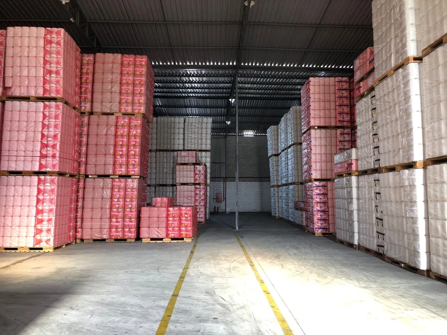 Foto 1 de Galpão/Depósito/Armazém à venda, 12000m² em Piracangagua, Taubaté