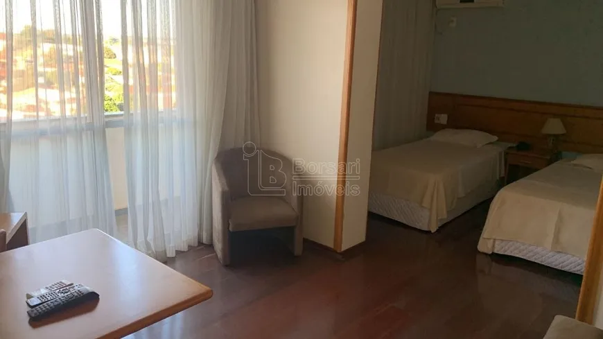 Foto 1 de Apartamento com 1 Quarto para venda ou aluguel, 47m² em Centro, Araraquara