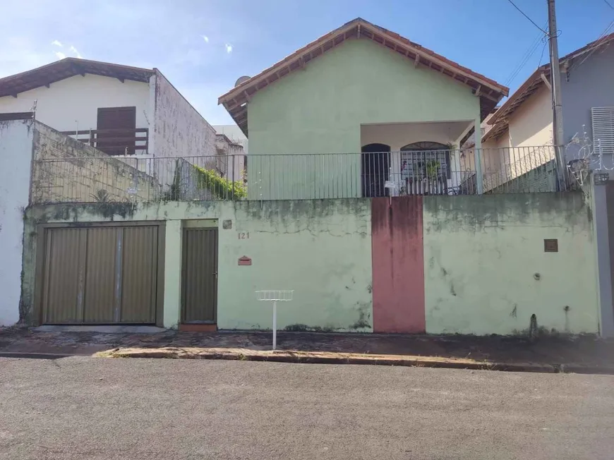 Foto 1 de Casa com 2 Quartos à venda, 110m² em Vila São João da Boa Vista, Bauru