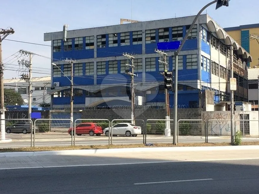 Foto 1 de Prédio Comercial com 2 Quartos para venda ou aluguel, 3380m² em Água Branca, São Paulo