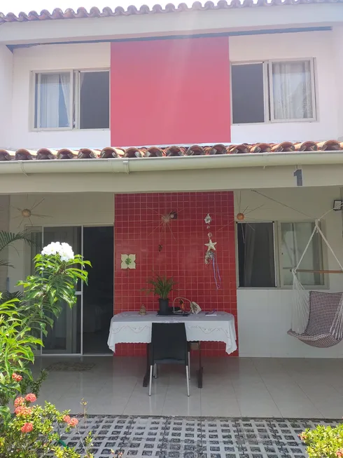 Foto 1 de Casa com 4 Quartos à venda, 135m² em Buraquinho, Lauro de Freitas