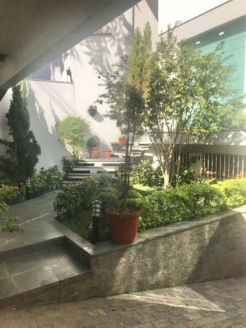 Foto 1 de Casa com 4 Quartos à venda, 200m² em Jardim da Glória, São Paulo