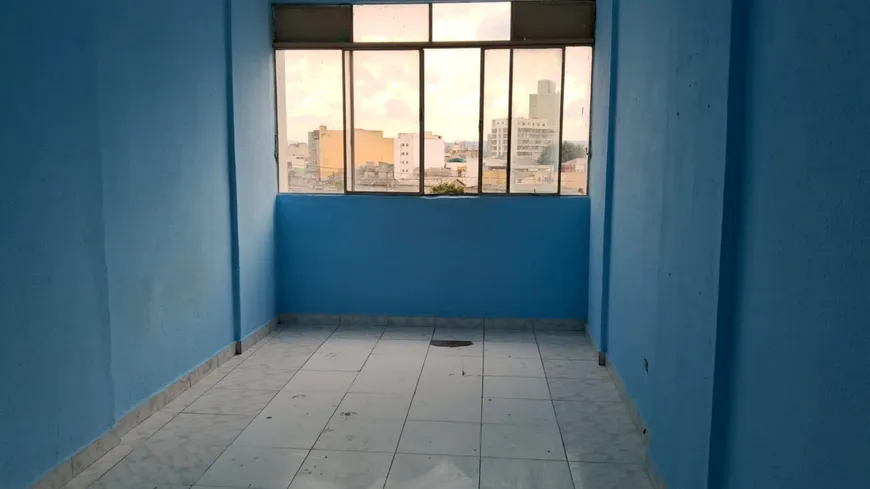 Foto 1 de Apartamento com 1 Quarto para alugar, 26m² em Santa Ifigênia, São Paulo