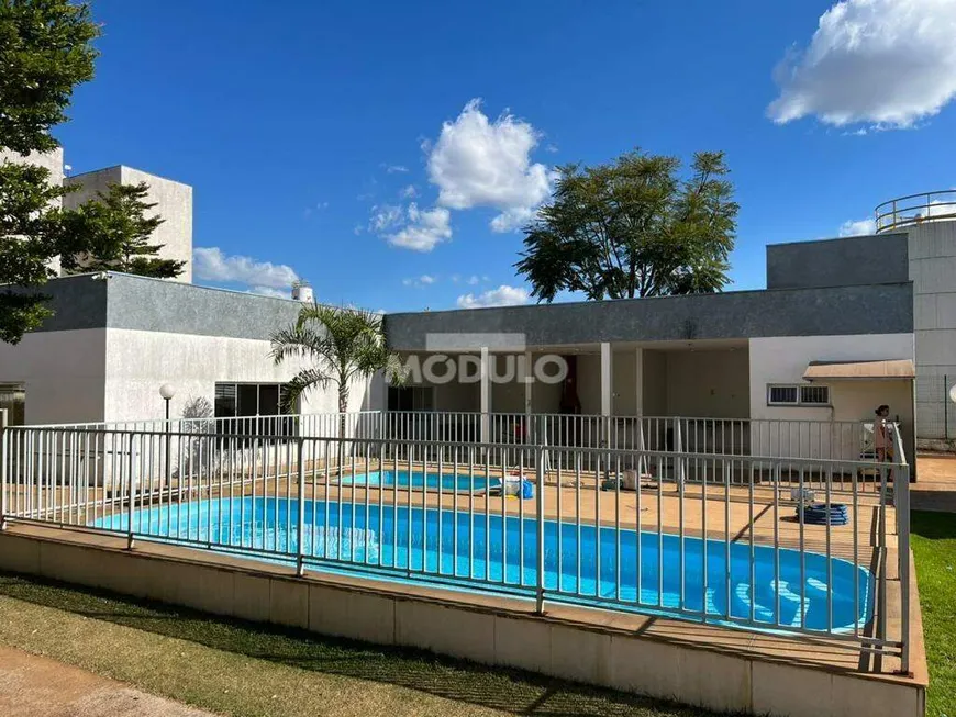 Foto 1 de Apartamento com 2 Quartos à venda, 52m² em Shopping Park, Uberlândia