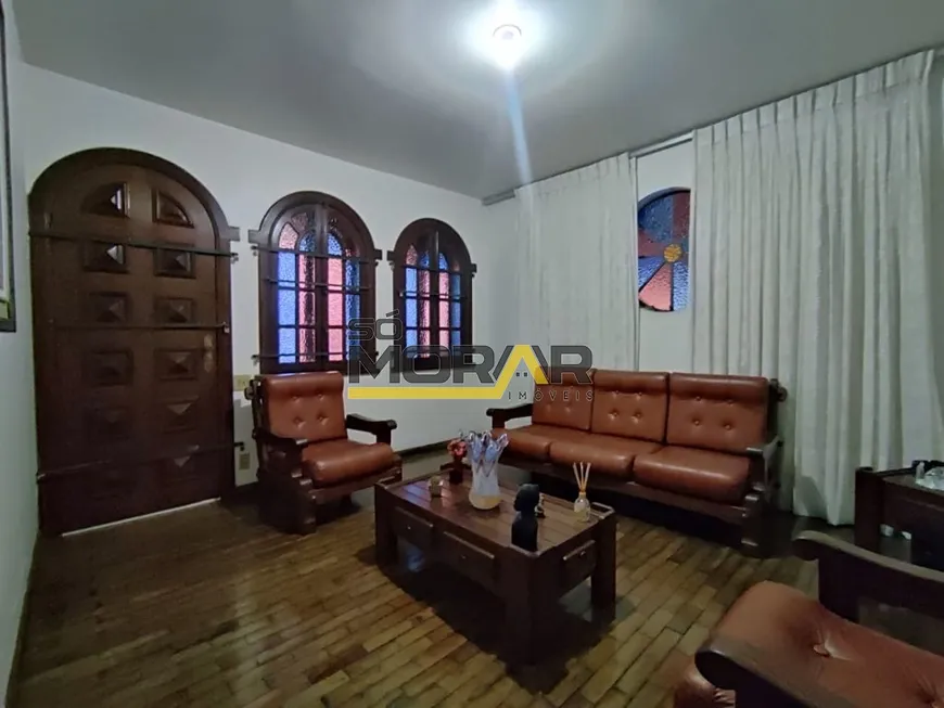 Foto 1 de Casa com 4 Quartos à venda, 210m² em Renascença, Belo Horizonte