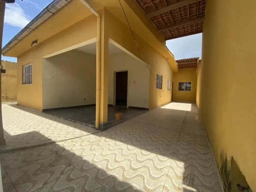 Foto 1 de Casa com 3 Quartos à venda, 180m² em Daniel Lisboa, Salvador