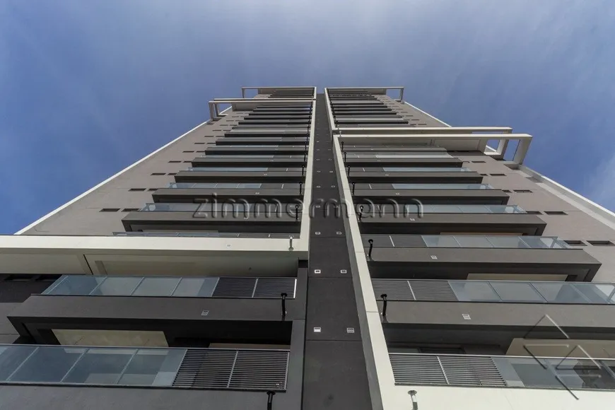 Foto 1 de Apartamento com 3 Quartos à venda, 184m² em Vila Romana, São Paulo