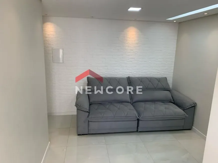 Foto 1 de Apartamento com 2 Quartos à venda, 50m² em Gopouva, Guarulhos