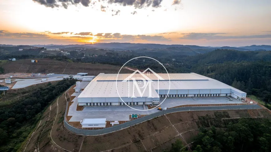 Foto 1 de Galpão/Depósito/Armazém para alugar, 3630m² em , Araçariguama