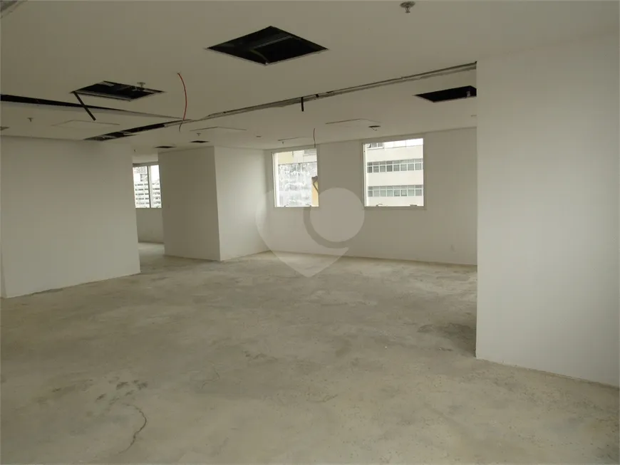 Foto 1 de Apartamento com 1 Quarto para venda ou aluguel, 70m² em Bela Vista, São Paulo