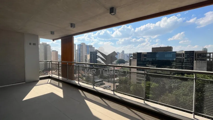 Foto 1 de Apartamento com 4 Quartos à venda, 167m² em Brooklin, São Paulo