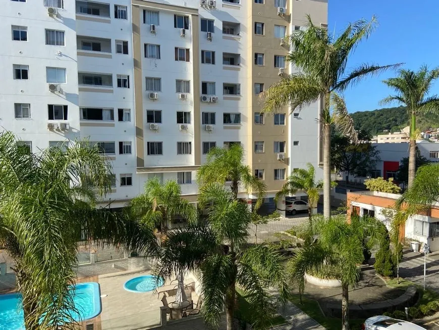 Foto 1 de Apartamento com 2 Quartos para alugar, 68m² em Fazenda Santo Antonio, São José