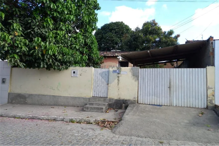 Foto 1 de Casa com 2 Quartos à venda, 52m² em RENDEIRAS, Caruaru