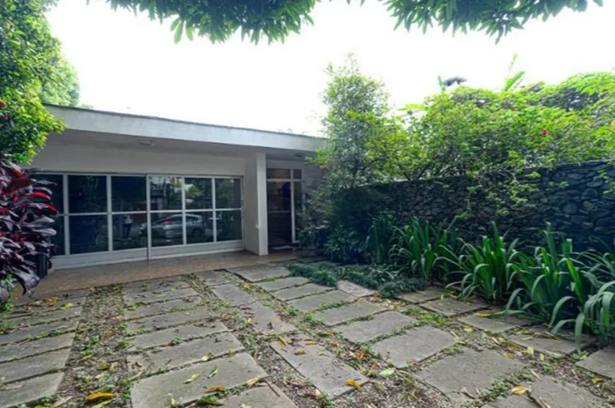 Foto 1 de Casa com 4 Quartos à venda, 380m² em Planalto Paulista, São Paulo