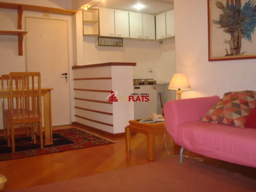 Foto 1 de Flat com 1 Quarto para alugar, 40m² em Pinheiros, São Paulo