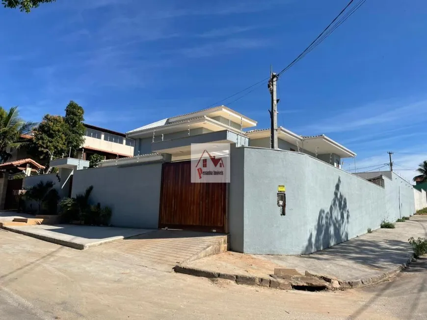 Foto 1 de Casa com 3 Quartos à venda, 320m² em Leigos, Saquarema