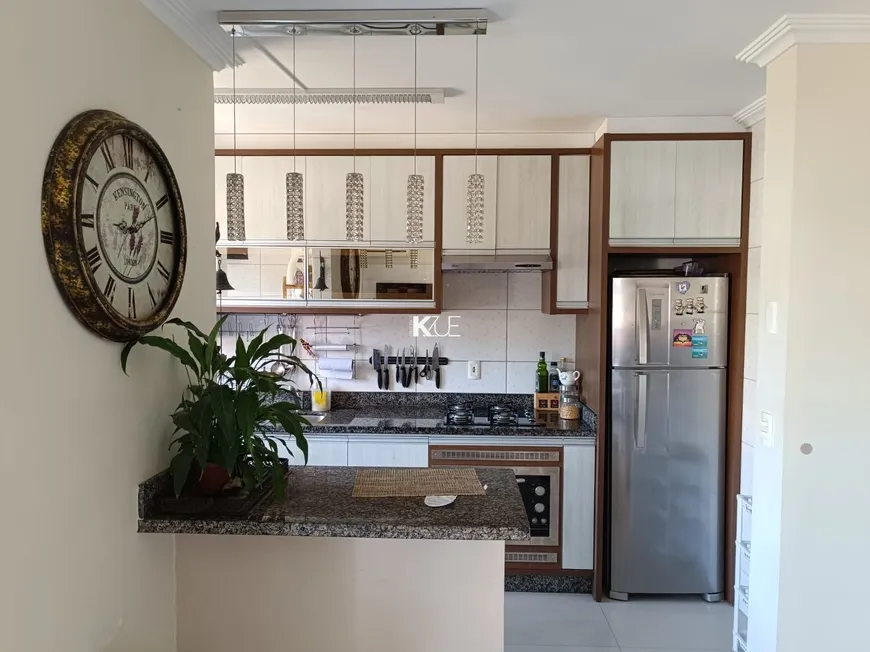 Foto 1 de Apartamento com 2 Quartos à venda, 64m² em Capoeiras, Florianópolis