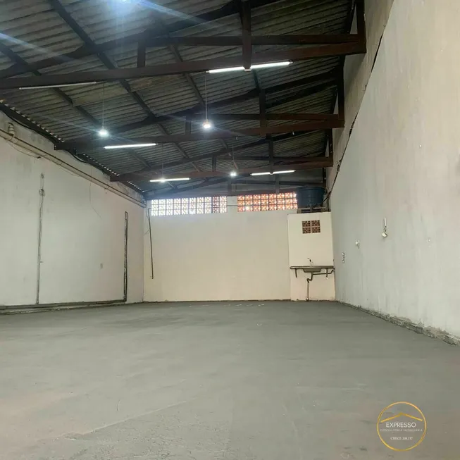 Foto 1 de Galpão/Depósito/Armazém à venda, 180m² em Jardim Sao Guilherme, Sorocaba