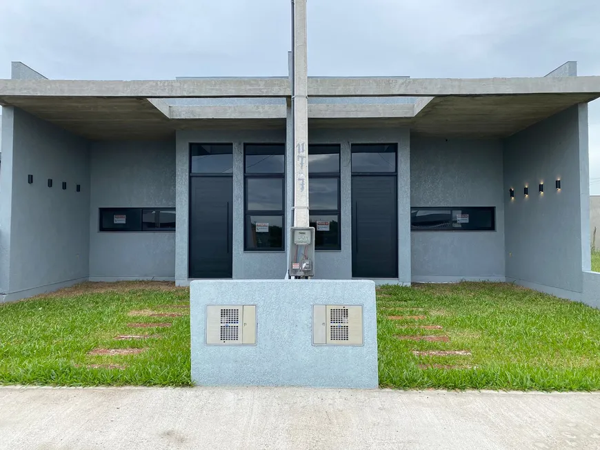 Foto 1 de Casa com 2 Quartos à venda, 75m² em Guarani, Capão da Canoa