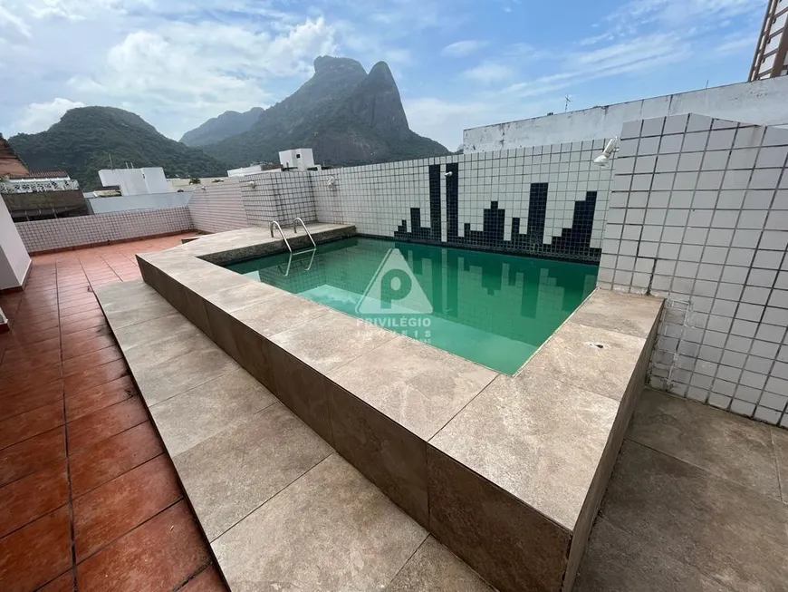 Foto 1 de Cobertura com 4 Quartos à venda, 219m² em Barra da Tijuca, Rio de Janeiro