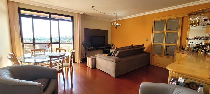 Foto 1 de Apartamento com 3 Quartos à venda, 109m² em Bosque dos Eucaliptos, São José dos Campos