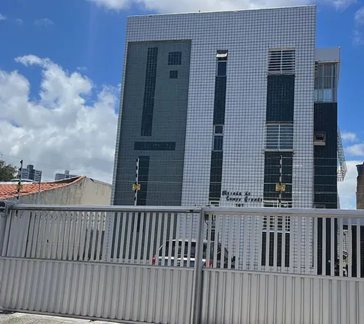 Foto 1 de Apartamento com 3 Quartos à venda, 76m² em Campo Grande, Recife