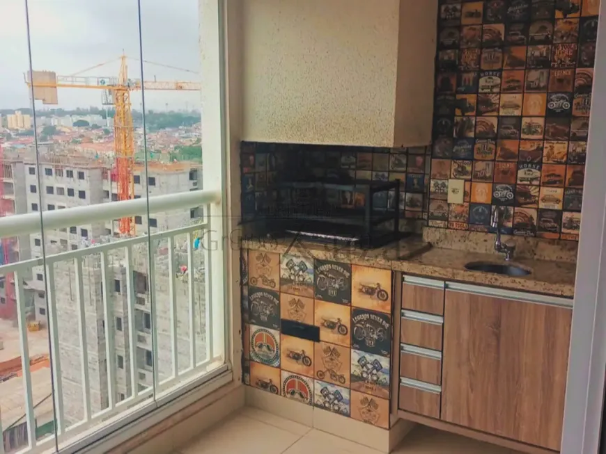 Foto 1 de Apartamento com 3 Quartos à venda, 99m² em Vila Industrial, São José dos Campos