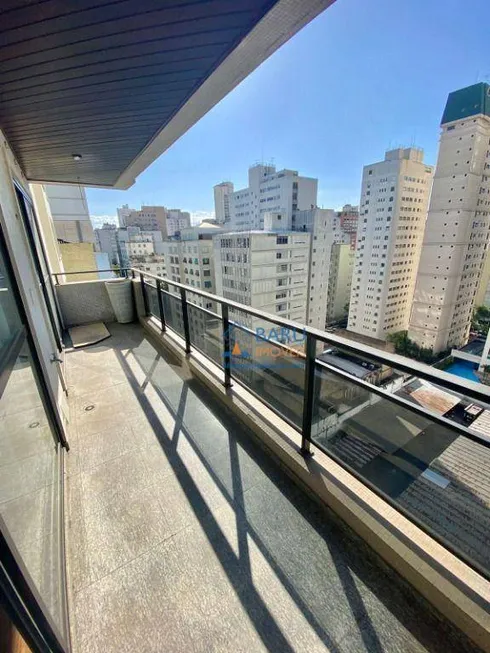 Foto 1 de Apartamento com 4 Quartos à venda, 220m² em Higienópolis, São Paulo