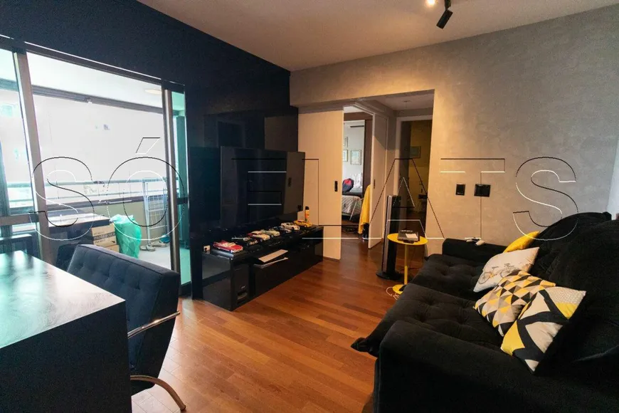 Foto 1 de Flat com 2 Quartos à venda, 60m² em Vila Nova Conceição, São Paulo