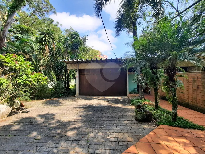 Foto 1 de Casa com 3 Quartos à venda, 237m² em Jardim Marajoara, São Paulo