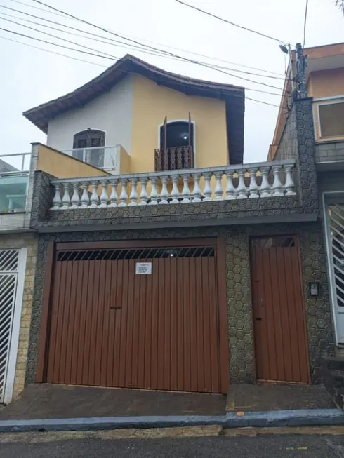 Foto 1 de Casa com 3 Quartos para alugar, 165m² em Vila Mazzei, São Paulo