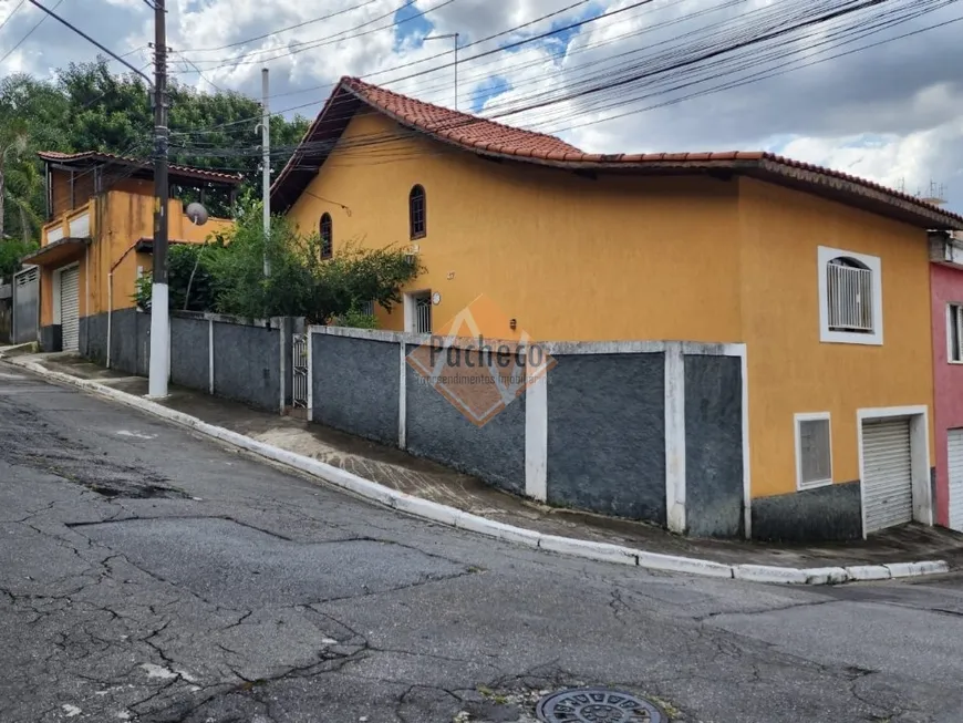Foto 1 de Casa com 2 Quartos à venda, 150m² em Penha, São Paulo