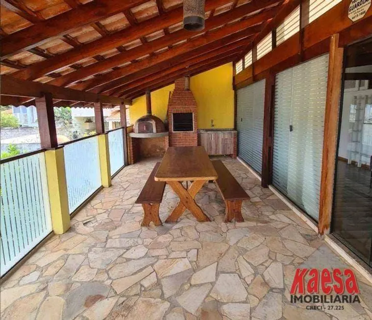 Foto 1 de Casa com 3 Quartos à venda, 137m² em Jardim do Lago, Atibaia