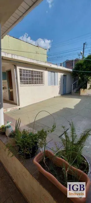 Foto 1 de Casa com 4 Quartos à venda, 130m² em Vila Carbone, São Paulo